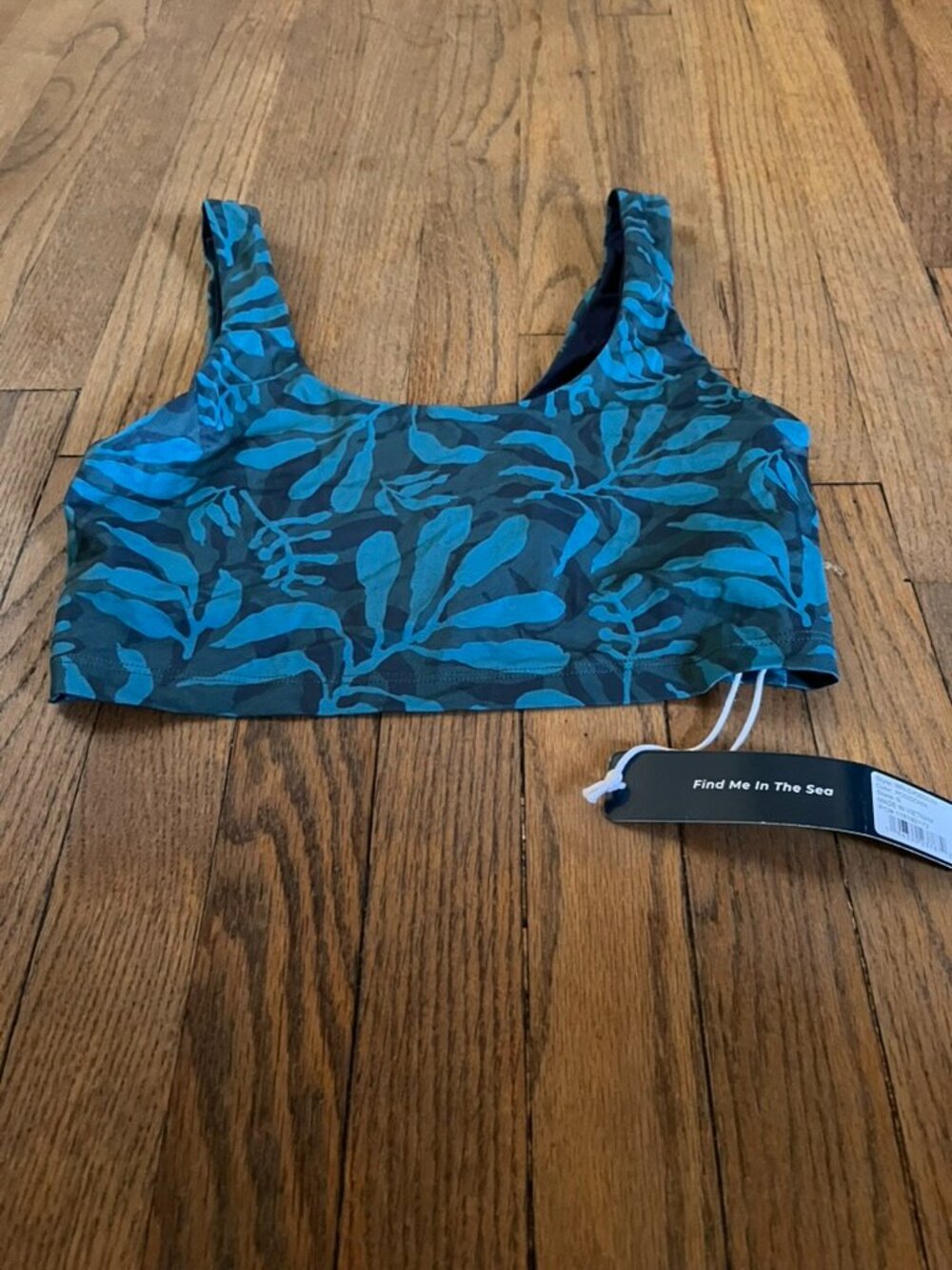 Jolyn Swim Top Size Small NWT